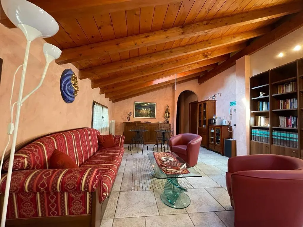 Bed&Breakfast Milano Malpensa Busto Arsizio 3*,  İtalya